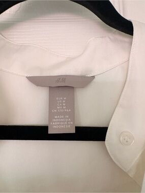 H&M White Collared Button Shirt